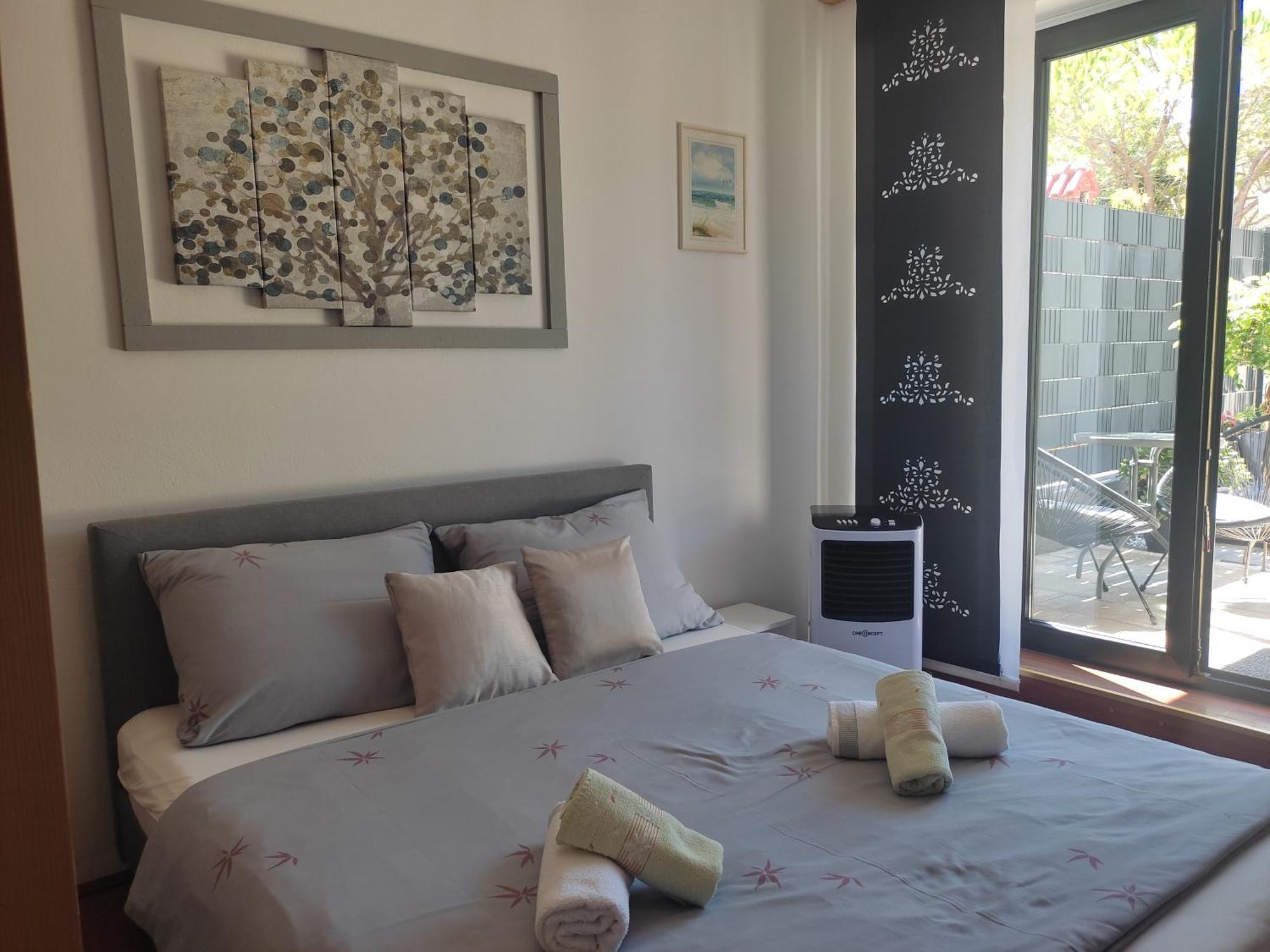 Apartmani Deleut Novi Vinodolski Exterior foto